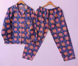 Ensemble de pyjama en coton imprimé à la main pour femmes, vêtements de nuit, tissu Long en coton imprimé Floral - Product Image 1