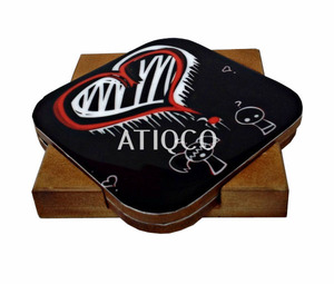 Juego de posavasos de madera de estilo americano Posavasos elegantes de alta calidad con impresiones pintadas atractivas únicas Esteras y almohadillas de la mejor calidad - Product Image 2