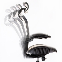 Chaise de bureau ergonomique moderne à dossier haut en maille avec accoudoirs réglables et appui-tête fixe pour usage domestique ou professionnel