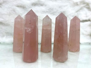 Torre de obelisco de cuarzo rosa curativo, cristal pulido suave para amor incondicional, equilibrio emocional, decoración de espacio de energía Reiki - Product Image 2