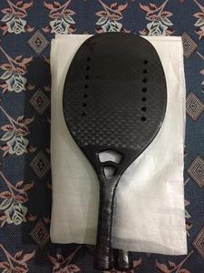 Raquetas de Tenis Playa Hechas a Medida, Raqueta de Pádel con Cara de Fibra de Carbono y Vidrio, Empuñadura de Fibra de Carbono, Peso 320-340g, Longitud 50cm, Logotipos y Color Personalizables - Product Image 2