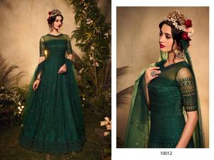 ชุดเจ้าสาว Lehenga Choli,ชุดแต่งงานสำหรับเด็กหญิง Lehenga Choli