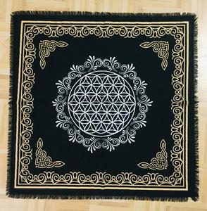 Tissu d'autel en coton carré fait à la main pentagramme soleil lune Triple lune Triquetra couverture de Table spirituelle Style Simple expéditeurs indiens - Product Image 6