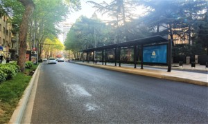 Kiosco de Parada de Autobús de Doble Cara con Forma Personalizada, Rectangular, para Publicidad Exterior, con Marco de Aluminio y Metal, con Caja de Luz LED, PARYA ONE - Product Image 4