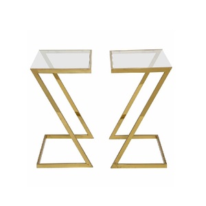 Table de luxe en métal de qualité supérieure, fait à la main, Table d'appoint de styliste, classique et élégante, nouvelle collection, vente en gros - Product Image 3