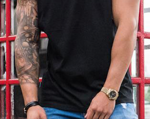 Camisetas sin mangas de algodón 100% para hombre sin mangas de color negro con logotipo personalizado - Product Image 6