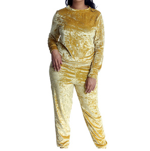 Multi Color <b>Patterned</b> Fitness Winter Warm <b>Women</b> Round Neck Top and Skin <b>Tight</b> Bottom Velvet Tracksuit Wholesale - Product Image 4