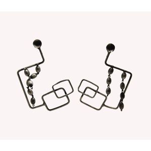 treanding handmade silver look alike hoop wire earings - Product Image 1