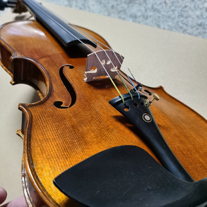 Violín <span class=keywords><strong>Stradivari</strong></span> Profesional Personalizado al por Mayor, Marca Yashi, Modelo YSV010-A-<span class=keywords><strong>1</strong></span>, con Tapa de Abeto Seleccionado y la Mejor Calidad - Product Image 3