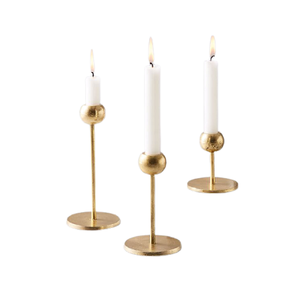 Porte-bougie en métal doré poli au design unique pour les événements de mariage, décoratif et lumineux - Product Image 4