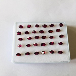 Granate Rodolita de Grado AAA, Rojo Natural, Certificado por IGI, 5x5 mm, 100 Quilates, Accesorios de Joyería - Product Image 3