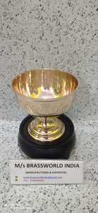 Ciborium moderne en laiton plaqué or fournitures d'église cuivworld inde - Product Image 5