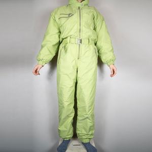 Inspire Apparel Monos de nieve de esquí personalizables para mujer Trajes de snowboard de una pieza a prueba de viento de alta calidad Cremallera de talla grande - Product Image 4