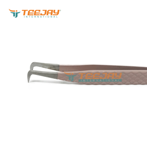 Pince à épiler TEEJAY pour extensions de cils, en acier inoxydable rose poudré, anti-magnétique, à 90 degrés, avec embout lisse - Product Image 4