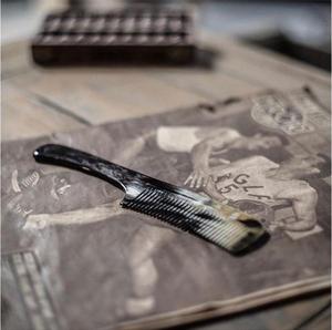 ธรรมชาติสีฮอร์นควายขายส่งหวีธรรมชาติป้องกันไฟฟ้าสถิตฮอร์นหวีสำหรับของขวัญวันหยุด - Product Image 3