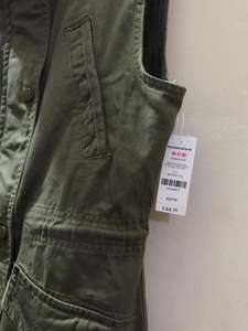 Lot de vêtements du Bangladesh : Gilet long en jean de coton boutonné pour femme, sans manches, effet délavé, pour l'automne - Product Image 5