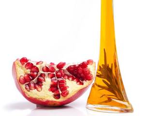 Equilibrio del funcionamiento interno del cuerpo con aceite portador de semilla de granada - Product Image 5