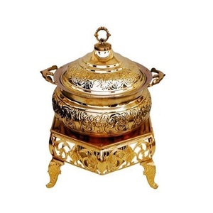 จานร้อนชุบทองเหลืองชุบทองพร้อมแผ่น Chowkhi สีดำจานสำหรับเสิร์ฟอาหารในโรงแรม - Product Image 2