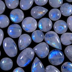 Cabochon en forme de cœur avec pierre de lune arc-en-ciel naturelle, collier carré en pierre de lune brute, surface précieuse - Product Image 4