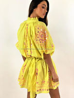 Mini robe longue ceinture brodée et miroir, manches bouffantes jaunes, bouton avant, tunique décorative pour femmes, été