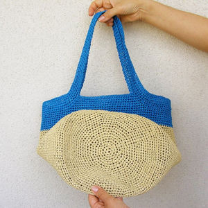 Sac fourre-tout ouvert en raphia noir avec doublure en coton Style bohème - Product Image 6