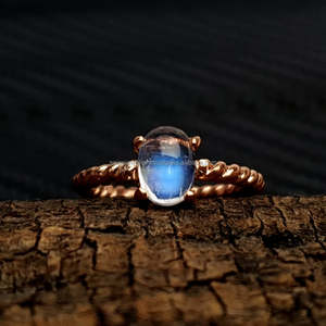 925แหวนเงินสเตอร์ลิงประดับลายรุ้งมูนสโตนคุณภาพดีสไตล์คลาสสิก18K ทรงง่ามชุบโรสโกลด์เครื่องประดับ - Product Image 1