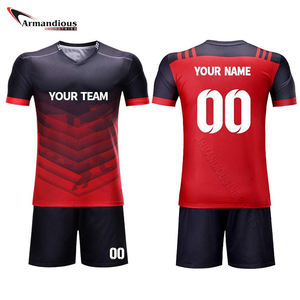 Ensemble de maillots de football de style nouveau en gros, uniforme de sport 100 % polyester, séchage rapide, respirant, personnalisé par sublimation - Product Image 4