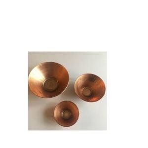 Bol martelé, en cuivre pur, poli naturel de 4 table, pour vaisselle, en vente - Product Image 5