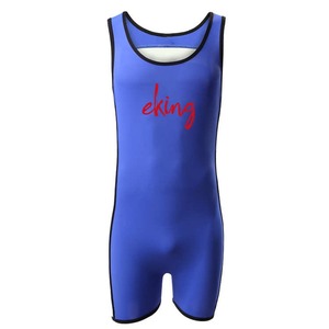 Venta al por Mayor de Singletes de Lucha Casual Personalizados para Hombre con Sublimación y Diseño de Botones con Orificios Bordados - Product Image 5