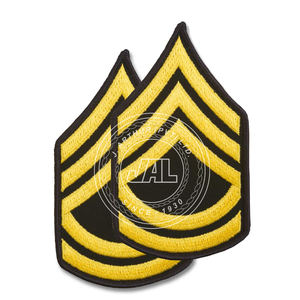 Écusson Chevron brodé à la main en fil d'or avec des rayures, accessoire uniforme - Product Image 2