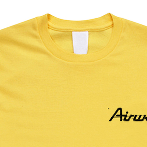 เสื้อยืดคอตตอนลำลองเย็บสองชั้นสีพื้นคลาสสิกเป็นมิตรกับสิ่งแวดล้อมระบายอากาศได้ดีสำหรับทุกเพศพร้อมสกรีนโลโก้แขนสั้น - Product Image 2