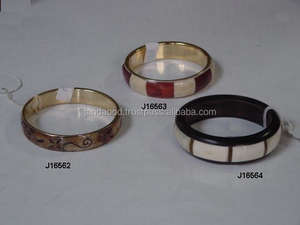 Vente chaude Rouge et Vert Os Incrustation sur Laiton Mosaïque Bracelet sur Laiton Base Indien Os Incrustation Bijoux Bracelet au Prix de Gros - Product Image 6