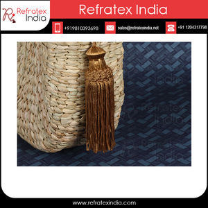 Elegantes borlas blancas para llaves, bolsos de mano - Product Image 4