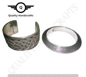 Brazalete de Moda Vintage de Latón Plateado de Alta Calidad Hecho a Mano, Joyería para Mujer de la India, Regalo - Product Image 5