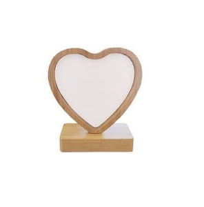 Cadre photo rond en bois écologique avec support de table Cadre photographique décoratif sur pied pour cadeau royal et de mariage - Product Image 3