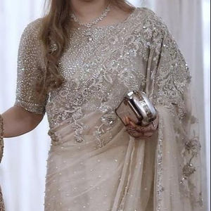 Sari elegante con Heavy Zardozi y Resham Thread Work para ropa de fiesta Sari de diseñador para recepción de bodas y ocasiones festivas - Product Image 1