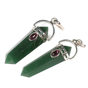 รับจี้สีเขียว Aventurine ออนไลน์: จี้สีเขียว Aventurine สองจุดสำหรับขาย - Product Image 1