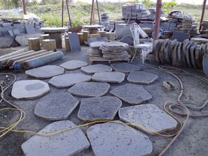 Batu Pijakan Basalt Tipis Tidak Beraturan Ramah Lingkungan Modern untuk Paving, Pembatas, Batu Tepi, Taman, Halaman, Jalan Setapak, Batu Ajaib - Product Image 6