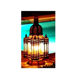 Vente en gros de plage en métal lanterne marocaine lumière LED bougeoir au meilleur prix bougeoir de haute qualité