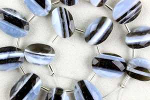 Meilleure qualité 18 pièces bleu naturel boulder opale facettes forme ovale perles haut fabrication de bijoux pierres précieuses en gros fabrication - Product Image 4