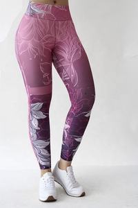 กางเกงเลกกิ้งออกกำลังกายโยคะสำหรับผู้หญิง คุณภาพพรีเมียมจากโรงงานโดยตรง พิมพ์ลายแบบซับลิเมชั่น ทรงเข้ารูป ยืดได้สี่ทิศทาง - Product Image 6