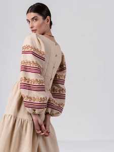 Robe ukrainienne élégante de style bohème avec broderie à la main à encolure en V, coupe ample, pour les vêtements de plage en coton pour femmes. - Product Image 5