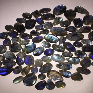 ได้รับการรับรองจากหินอัญมณีลาบราดอไรต์ธรรมชาติเกรด AAA - Product Image 1