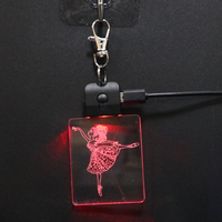 Porte-clés holographique 3D à LED rechargeable, 7 couleurs personnalisées, gravure laser 3D, porte-clés en cristal avec figurine de fille dansante à LED