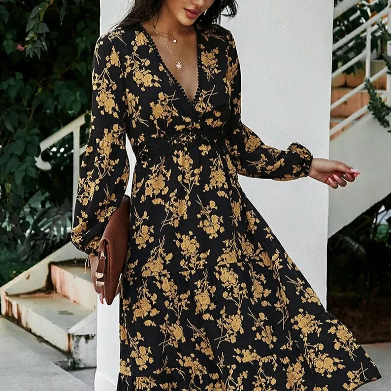 2021Summer Hot Sales Bohemian Style Embroidered Empire Linen Dress With 50% Cotton Fabric