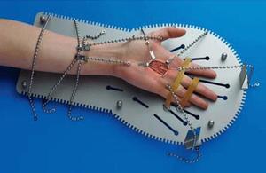 Support de main universel Tuppers et ensemble complet de rétracteurs Instruments de qualité allemands de qualité supérieure et approuvés - Product Image 5