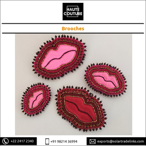 Broches en forme de lèvres avec frange, 10 pièces, différentes tailles disponibles, bijoux fantaisie, pandora fil, brodées, pour femmes - Product Image 4