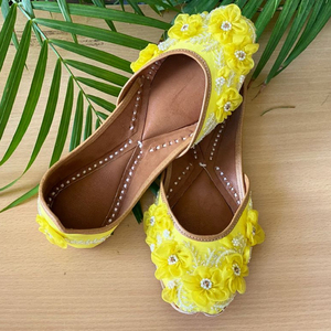 Multi Colored <b>Women's</b> <b>Flip</b> <b>Flop</b> Shoes Punjabi Khussa Jutti Wedding Wear - Product Image 1