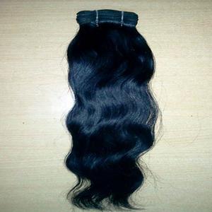 Extensiones de cabello humano indio, tramas negras naturales a granel para salones, reventa y uso de estilismo. Longitudes disponibles, conjuntos, paquetes, ofertas. - Product Image 4