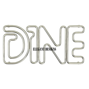 ขาตั้งสามขาโลหะสไตล์อเมริกันแบบแฮนด์เมดดีไซน์สร้างสรรค์แผ่นรองจานโลหะแฟนซีแบบใหม่หรูหรา - Product Image 2